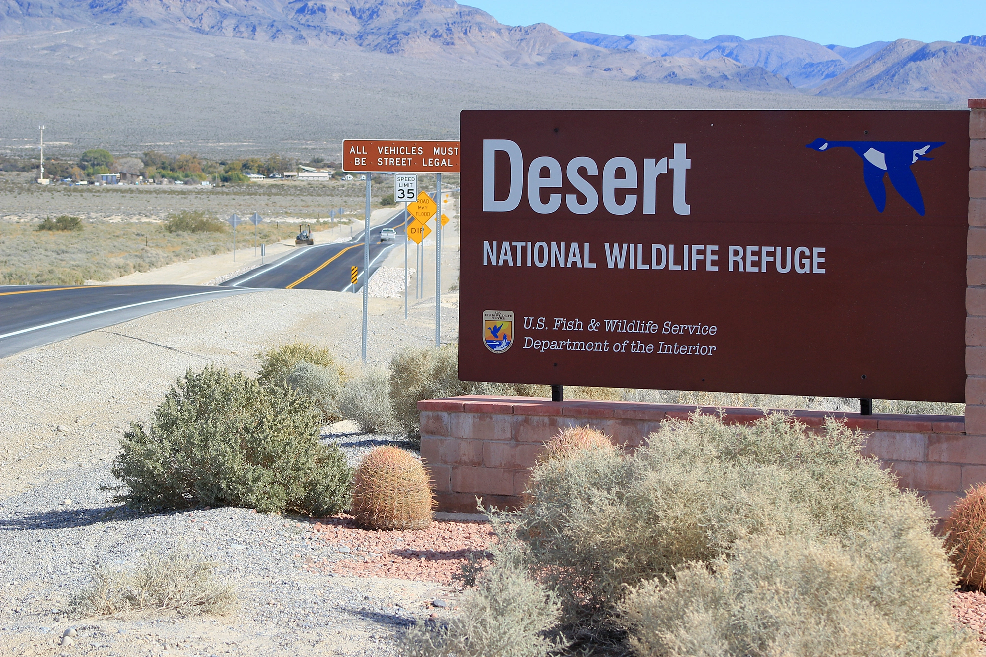 Desert National Wildlife Refuge photo