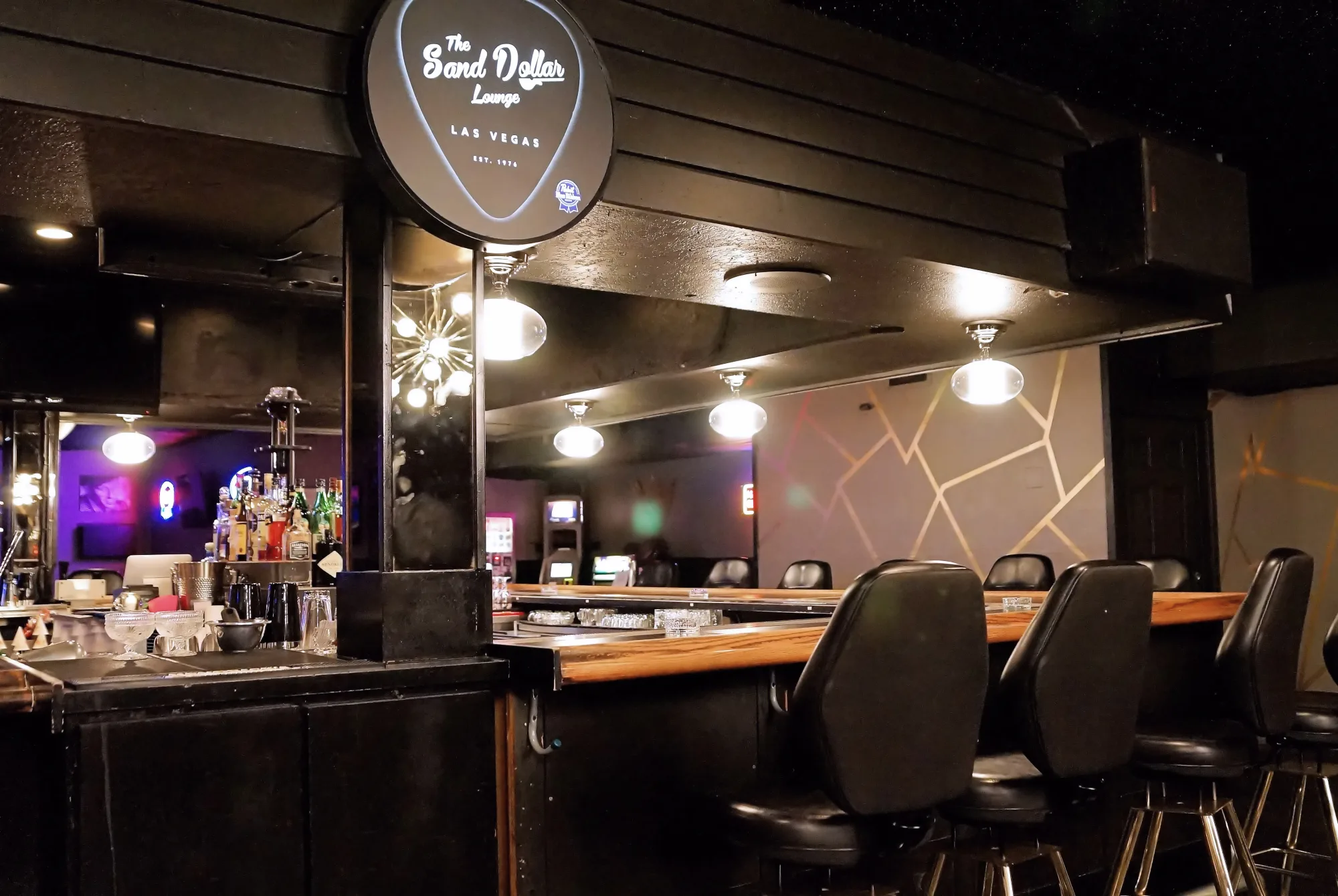 The Sand Dollar Lounge