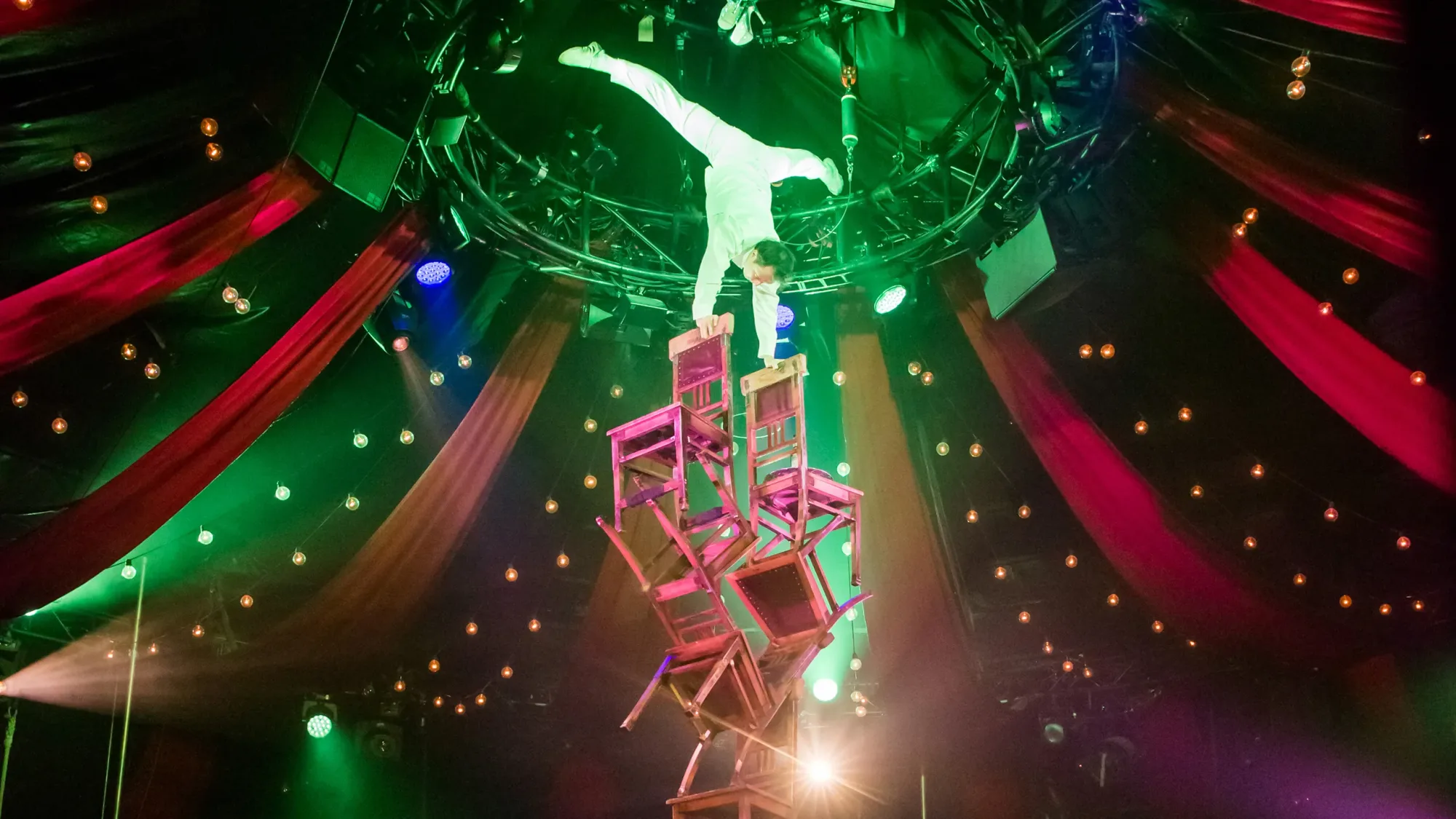 Absinthe vs Zombie Burlesque: Which Vegas Show in 2026?