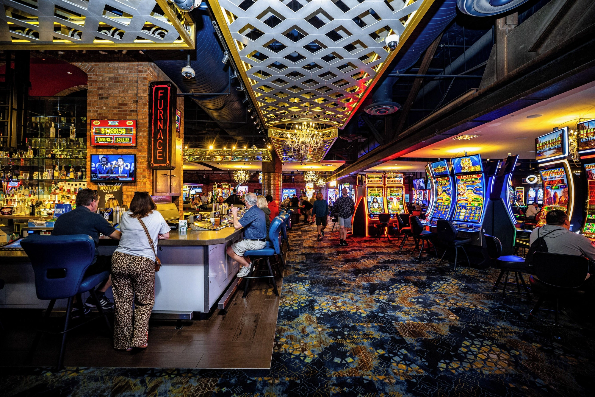 Downtown Grand Casino and Hotel