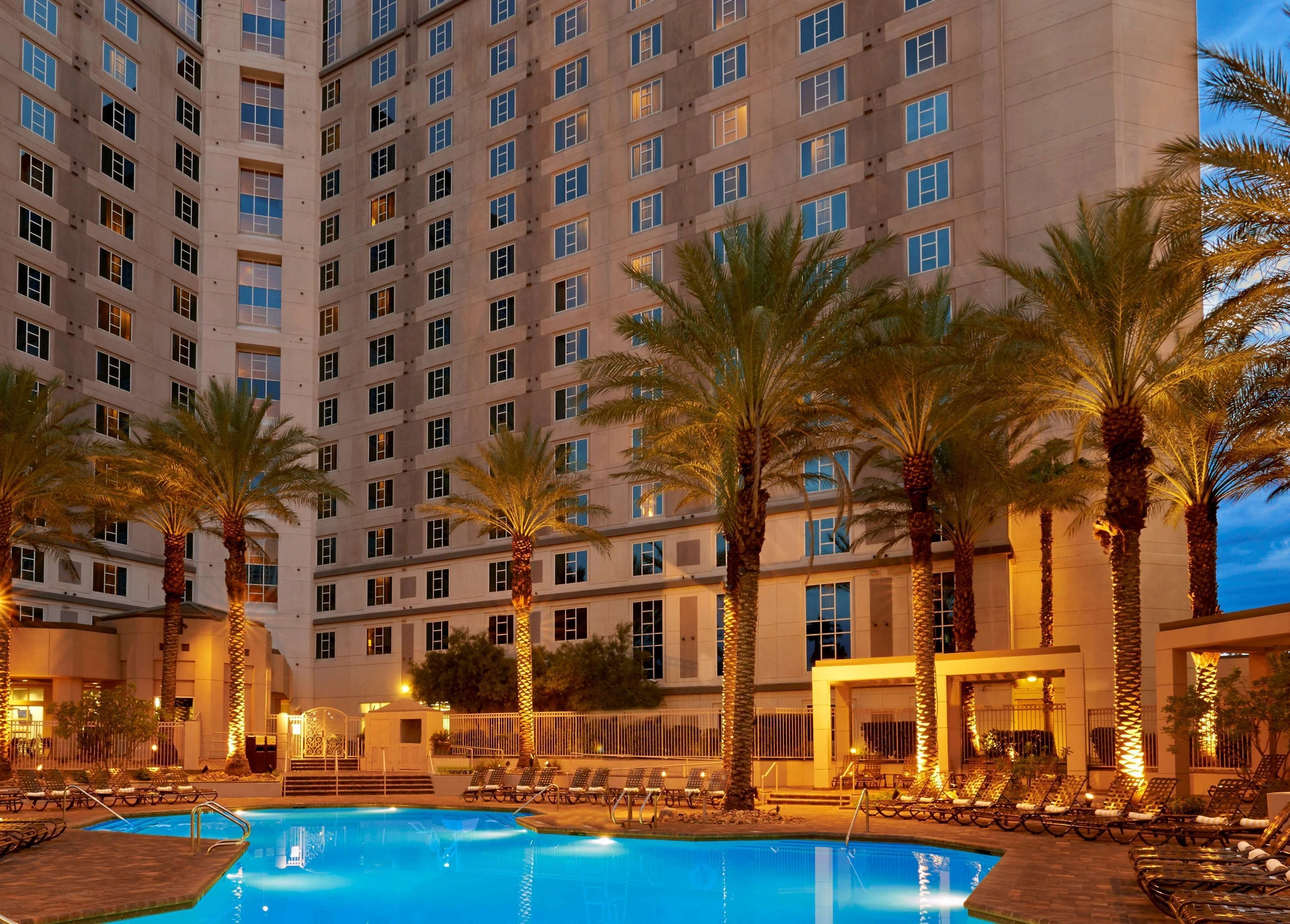 Hilton Grand Vacations on Paradise (Convention Center) photo