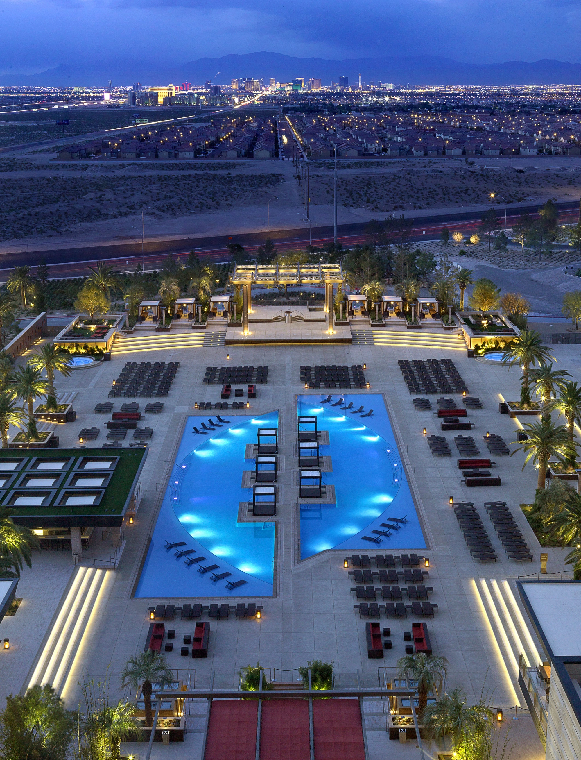 M Resort photo