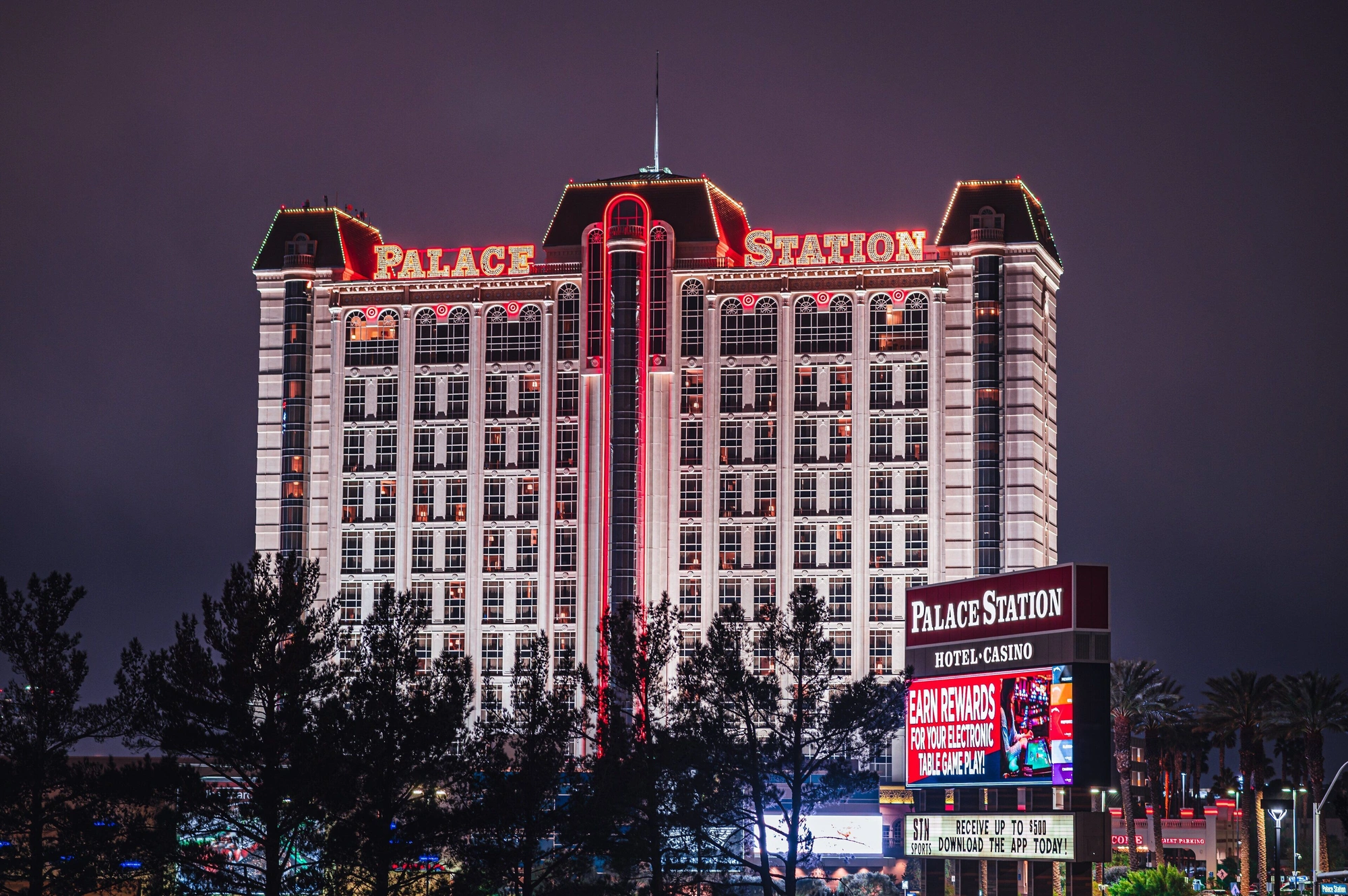 Palace Station photo