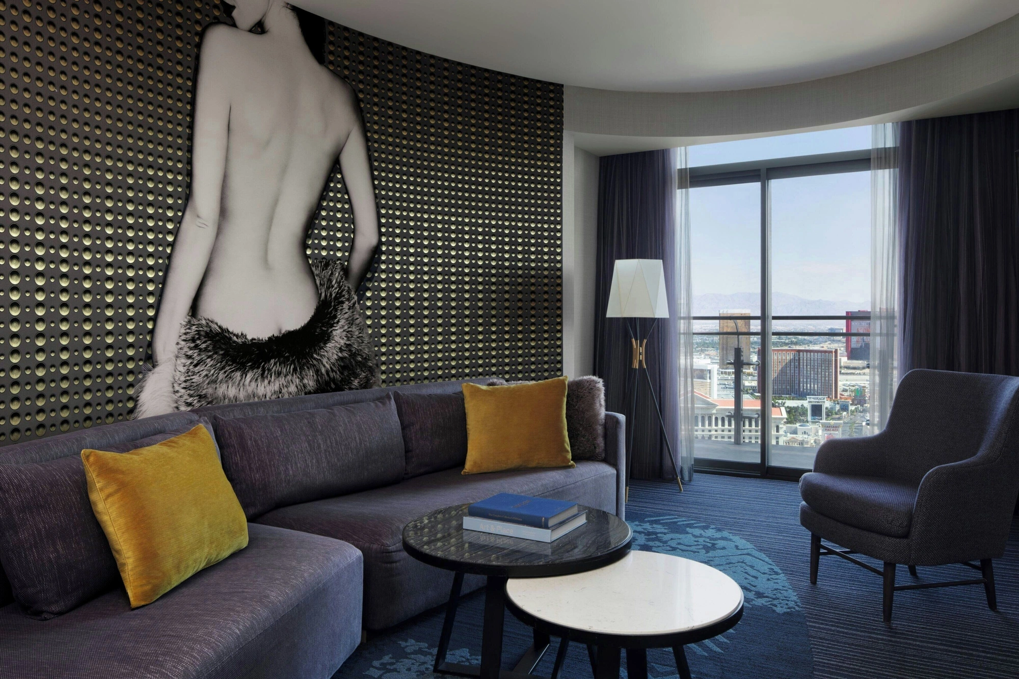 Terrace Suite Fountain View