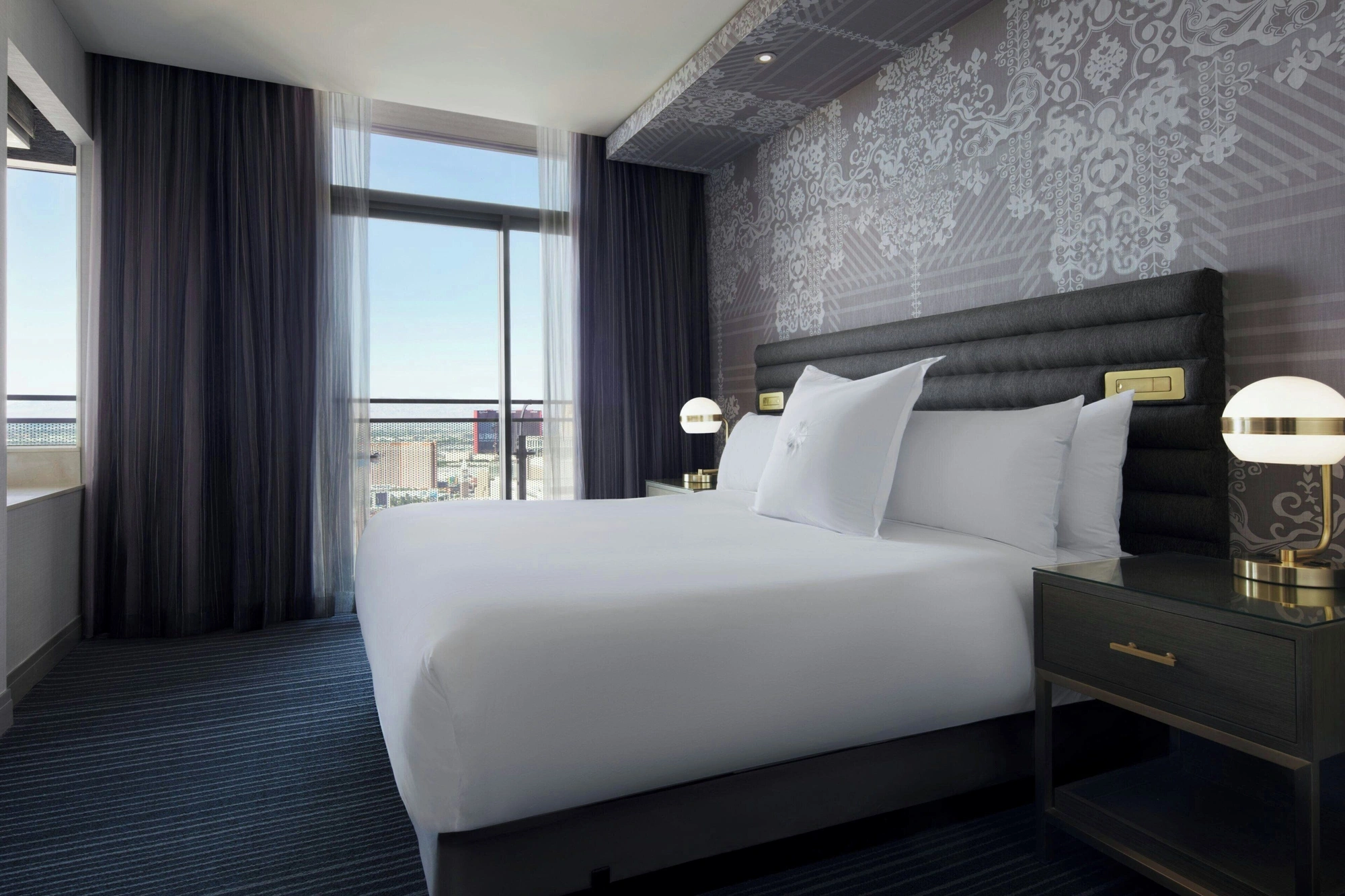 Terrace One Bedroom Fountain View Suite