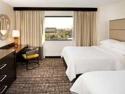 2 Double Beds 2 Room Premium Suite - Non-Smoking