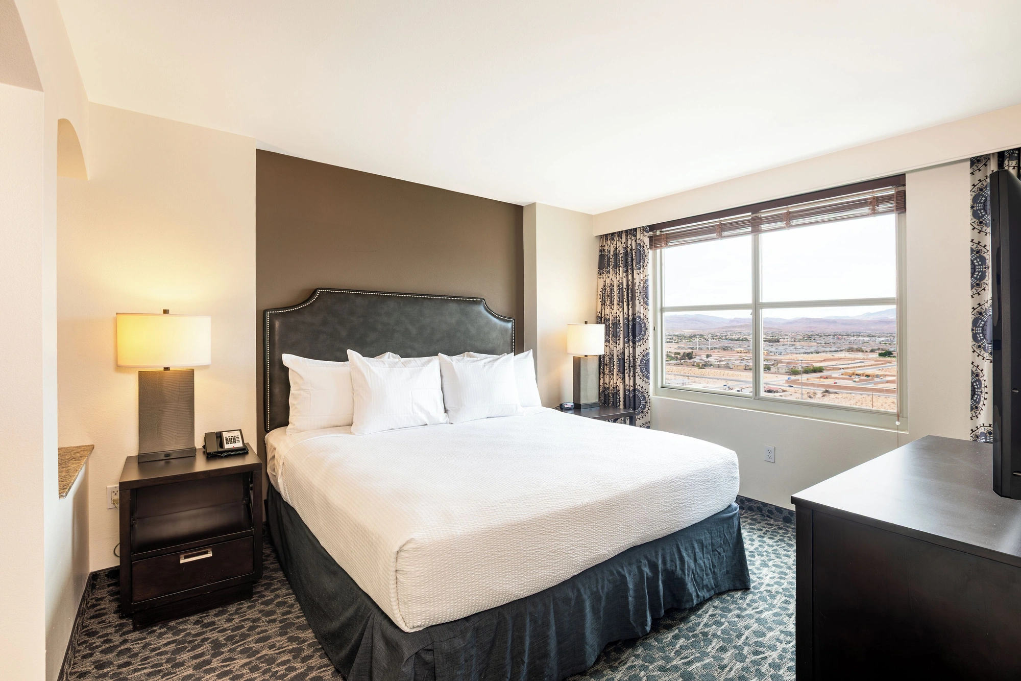 One-Bedroom Suite