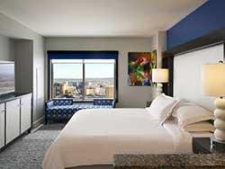 2 Bedroom 2 King Suite Hearing Accessible w/ Tub