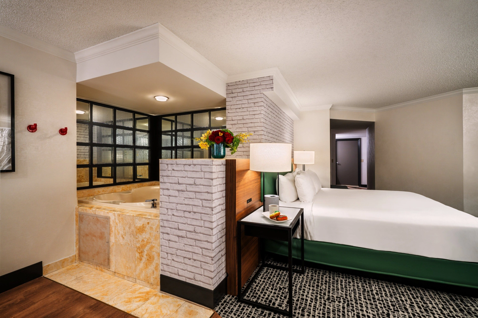 One Bedroom Luxury Suite