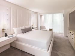 W Premier King Suite