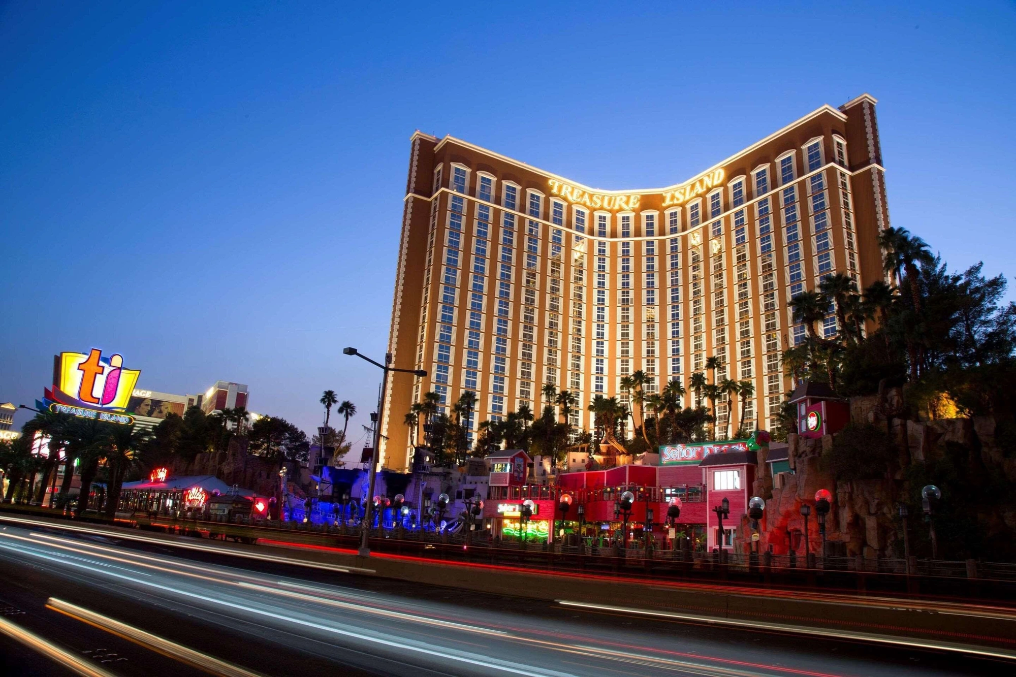 Treasure Island – TI Las Vegas Hotel & Casino photo