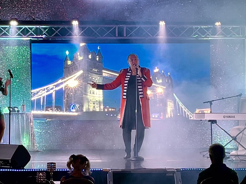 Elton John & The Beatles: Made In England
