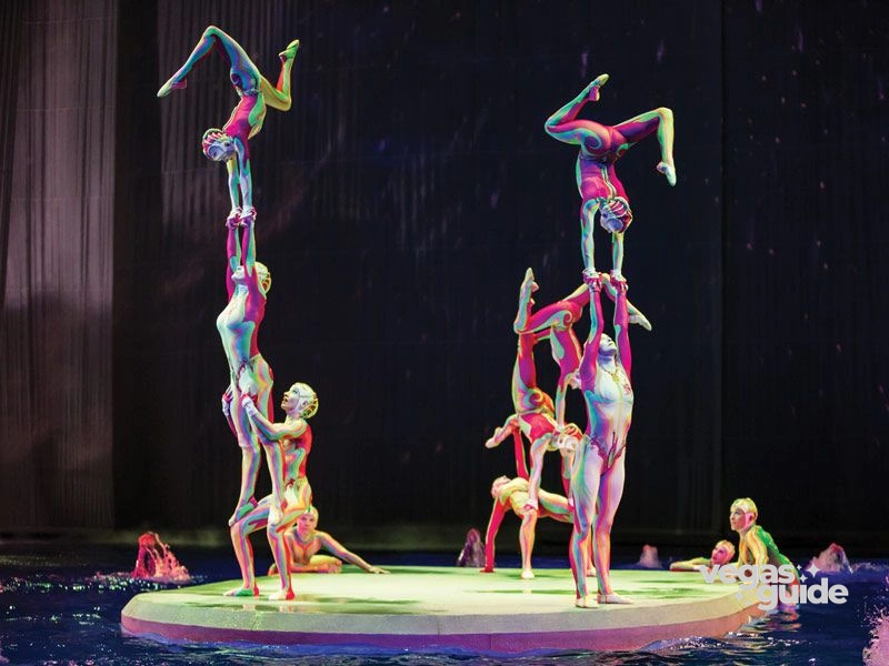 O by Cirque du Soleil