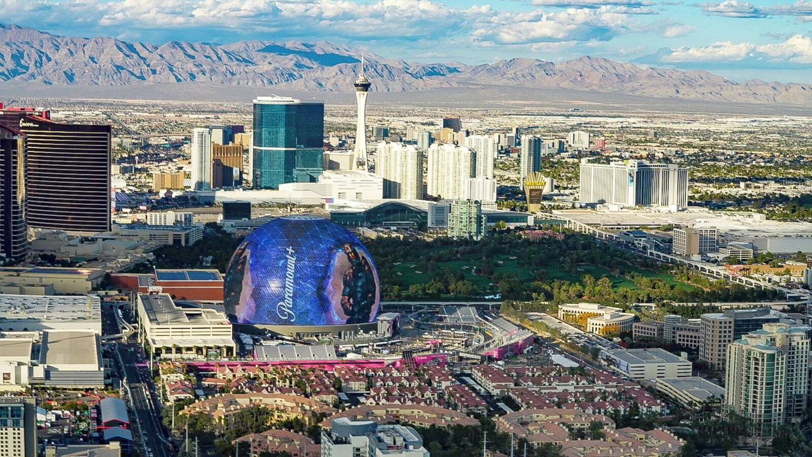 Hoover Dam & Las Vegas Strip Flight by Helicopter