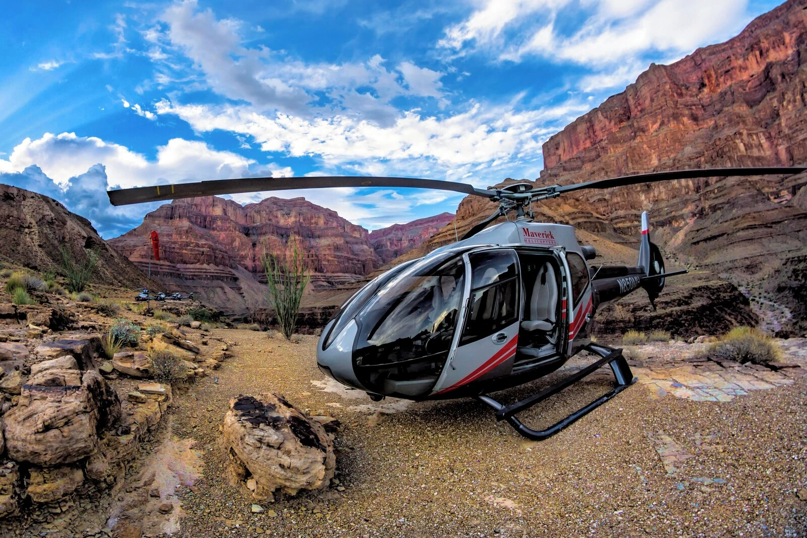 King of Canyons Landing Tour photo