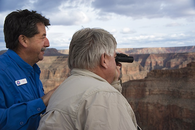 Grand Canyon West Rim and Hoover Dam Combo Tour by Pink Jeep
