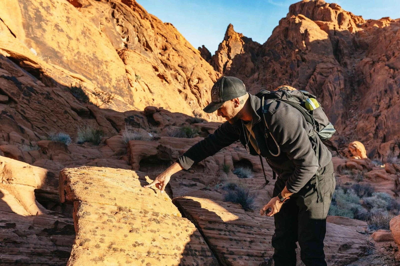 Love Hikes