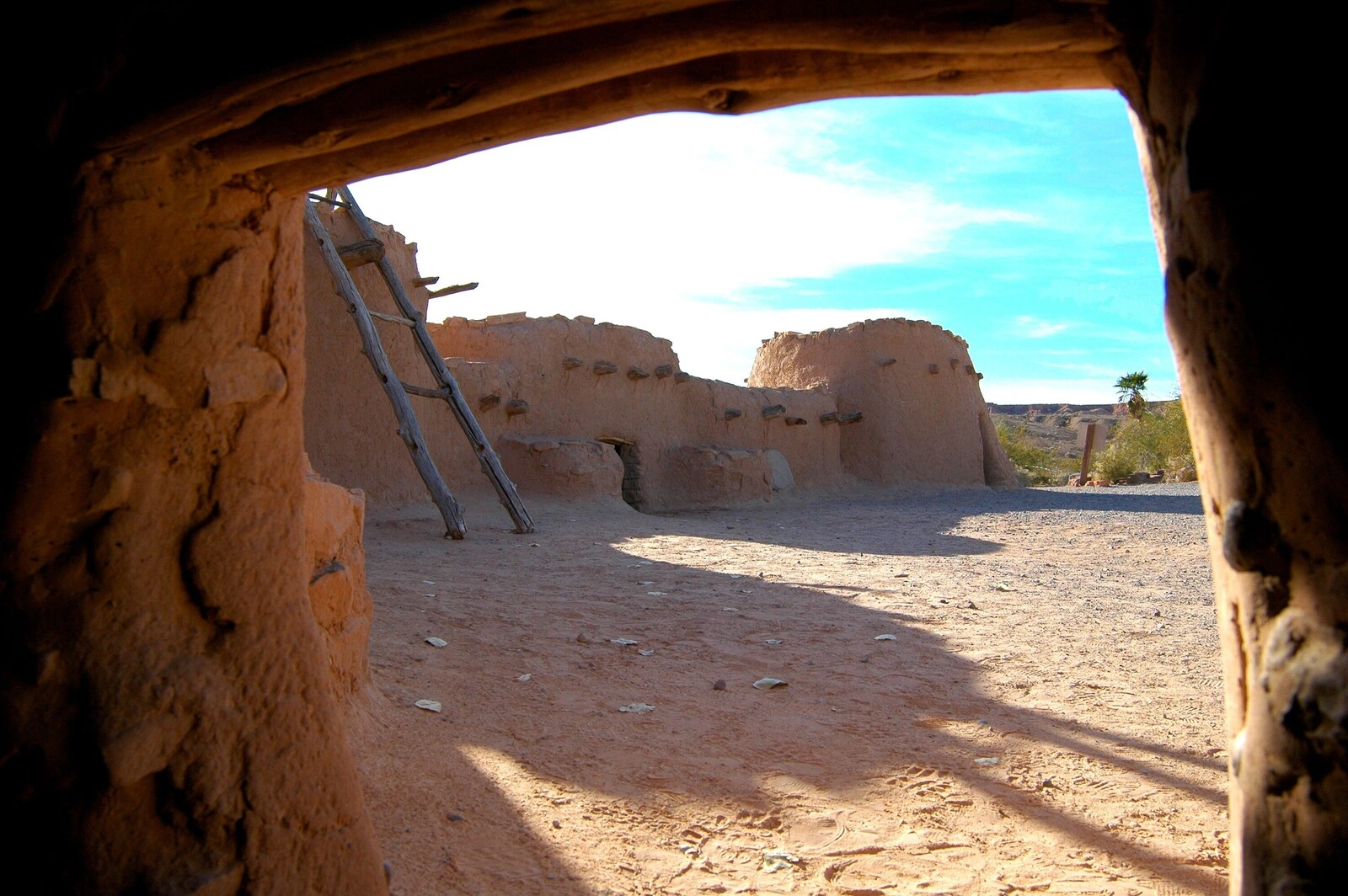 Valley of Fire and Lost City Museum Tour